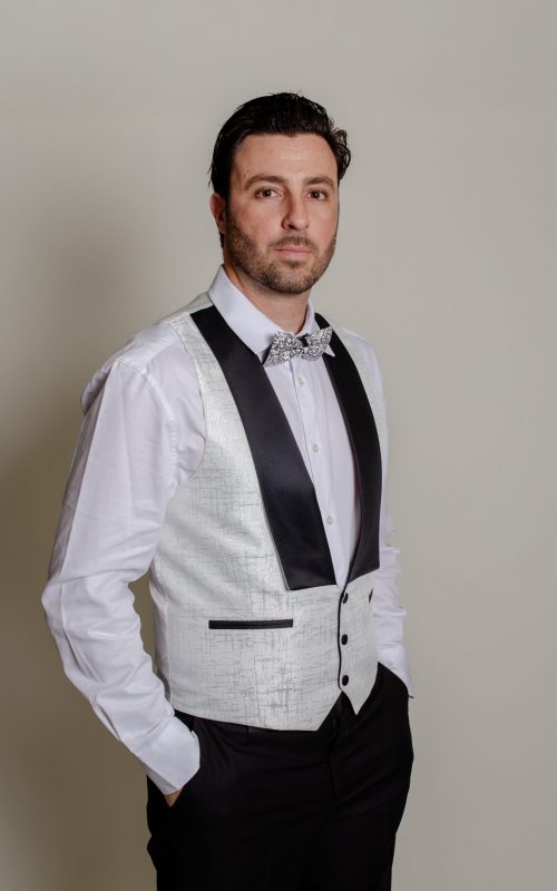 Costume marié lumière d'argent VI FAMILY